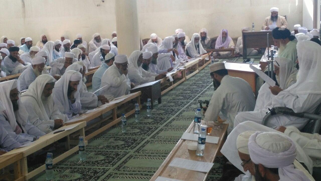 اولین نشست مدیران مدارس علوم دینی استان سیستان و بلوچستان در سال تحصیلی ۳۹-۱۴۳۸ +تصاویر